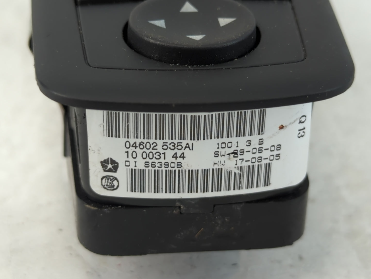2008-2011 Chrysler Town & Country Master Power Window Switch Replacement Driver Side Left P/N:04602 535AI Fits OEM Used Auto