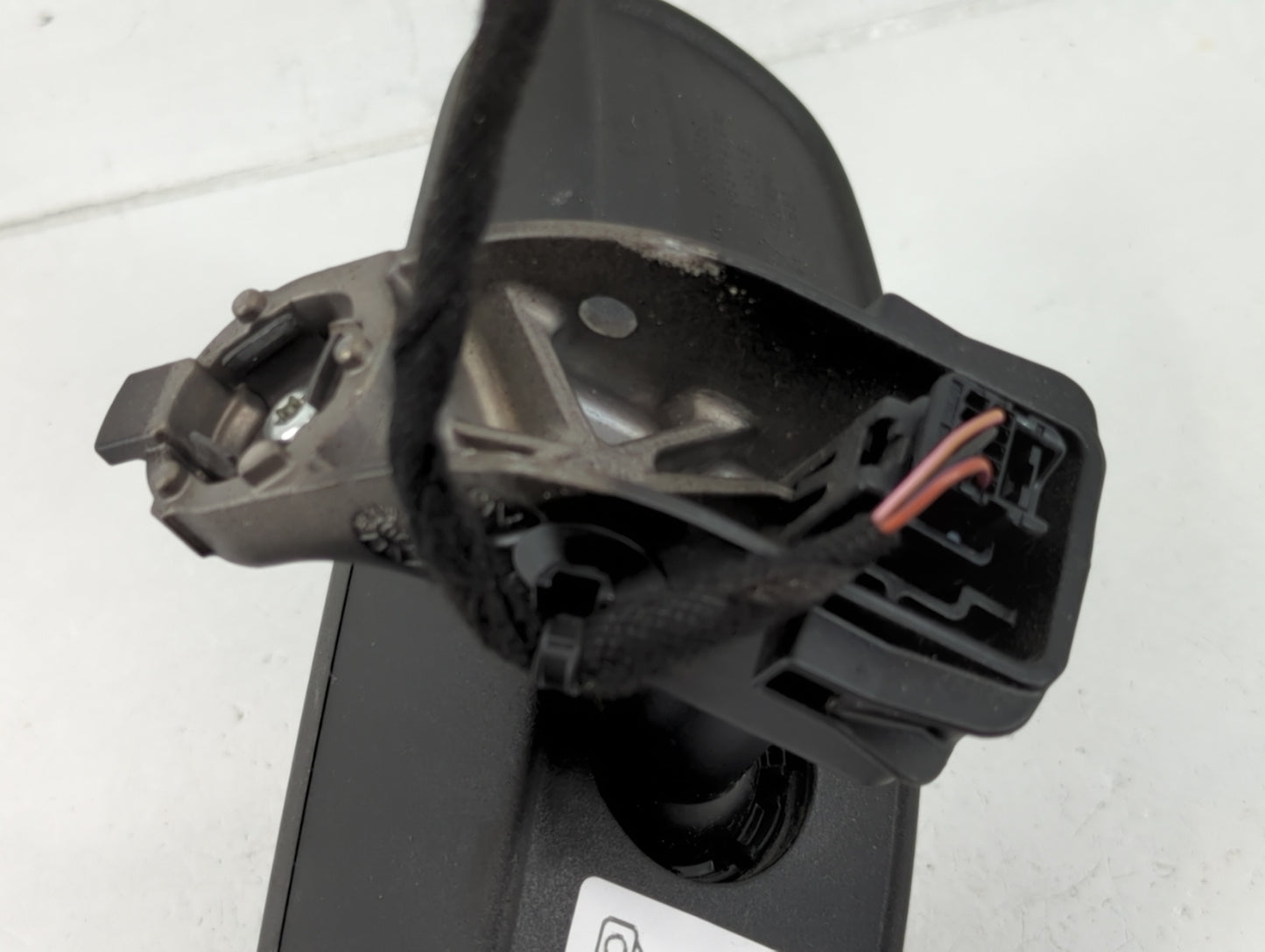 2021 Chrysler Voyager Interior Rear View Mirror Replacement OEM P/N:E11048417 Fits OEM Used Auto Parts - Oemusedautoparts1.c