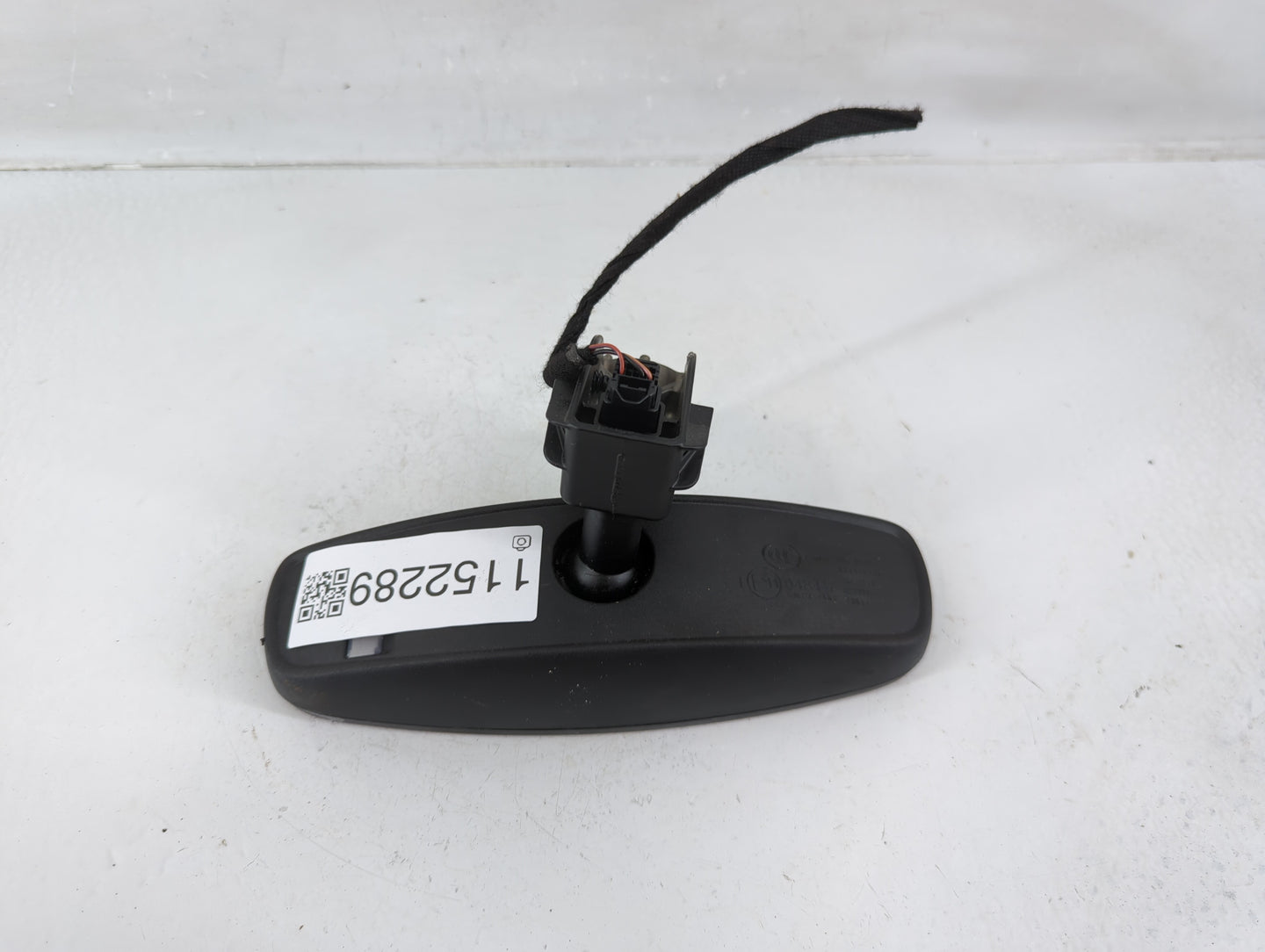 2021 Chrysler Voyager Interior Rear View Mirror Replacement OEM P/N:E11048417 Fits OEM Used Auto Parts - Oemusedautoparts1.c