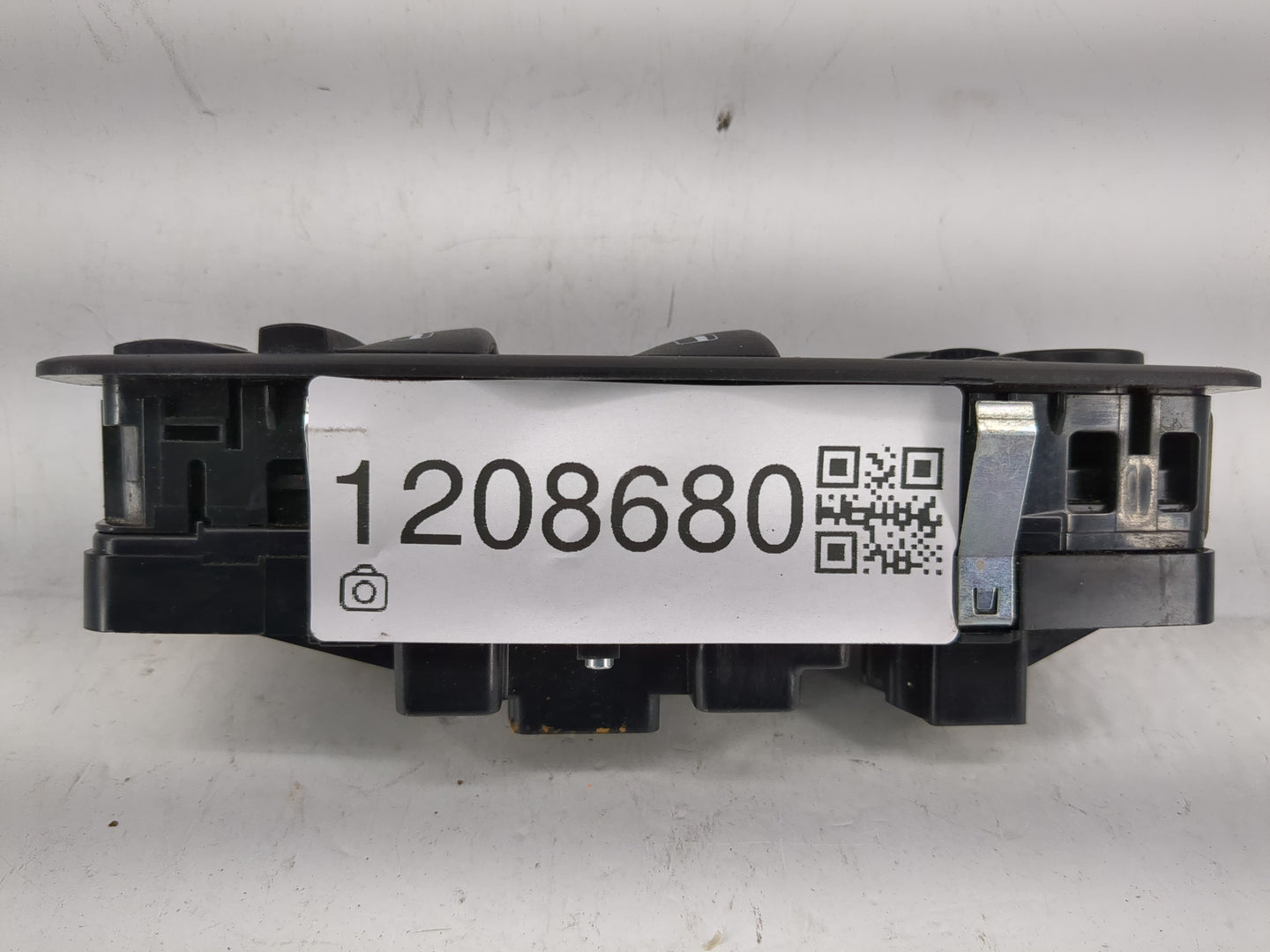 2020-2021 Chrysler Voyager Master Power Window Switch Replacement Driver Side Left P/N:68275252AE Fits OEM Used Auto Parts -