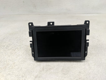 compare product 2021 Chrysler Voyager Radio AM FM Cd Player Receiver Replacement P/N:3432A-0069TR Fits OEM Used Auto Parts