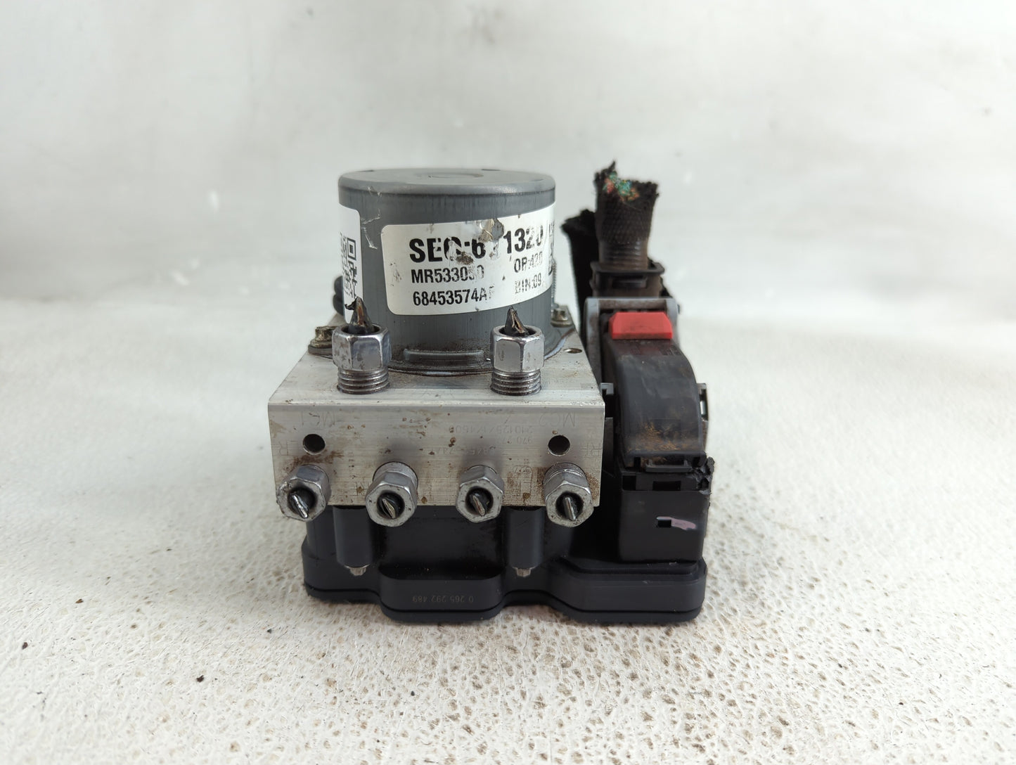 2022 Chrysler Voyager ABS Pump Control Module Replacement P/N:68577673AA Fits Fits 2020 2021 OEM Used Auto Parts - Oemusedau