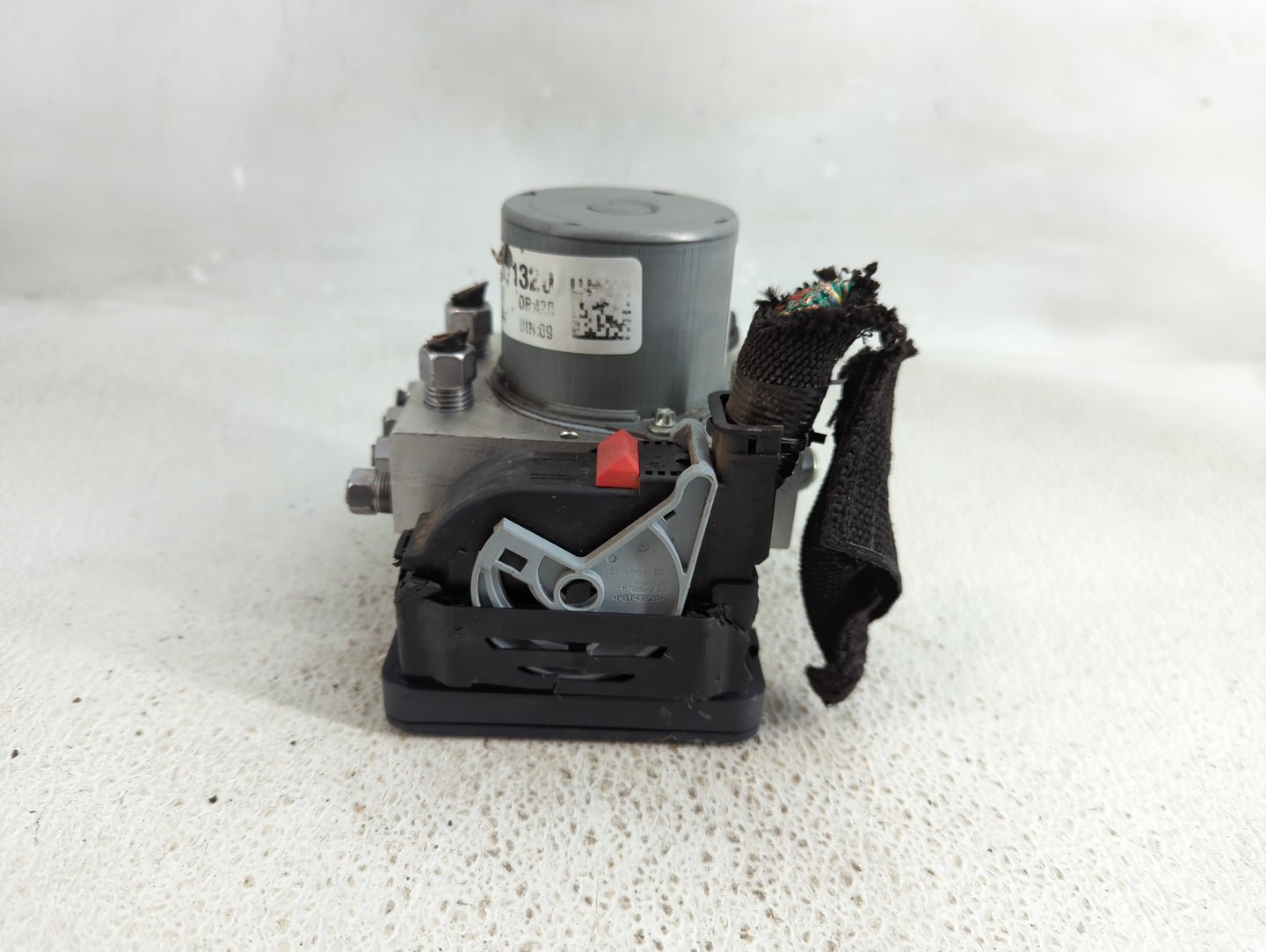 2022 Chrysler Voyager ABS Pump Control Module Replacement P/N:68577673AA Fits Fits 2020 2021 OEM Used Auto Parts - Oemusedau