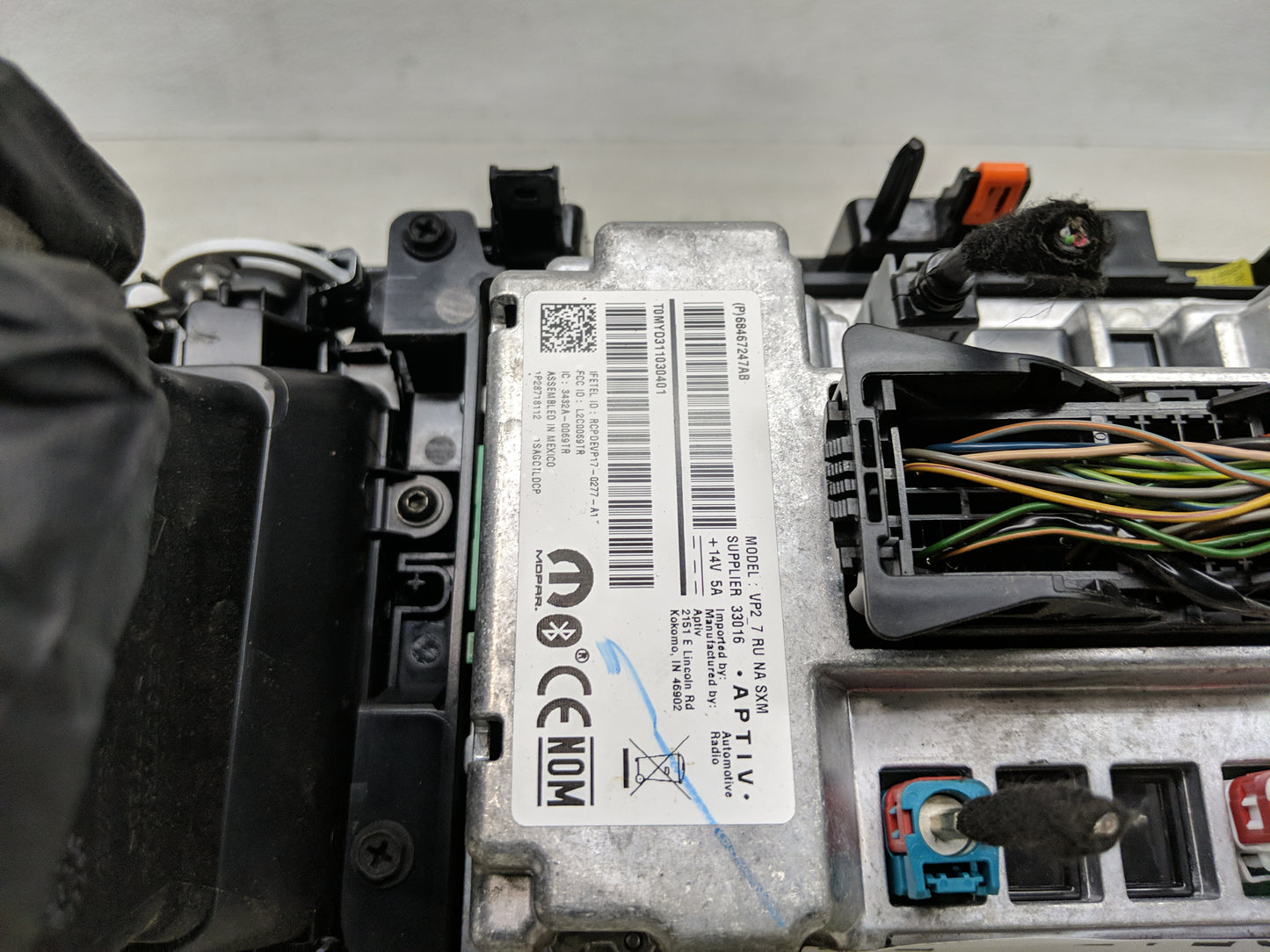 2021-2021 Chrysler Voyager Radio Control Panel - Oemusedautoparts1.com