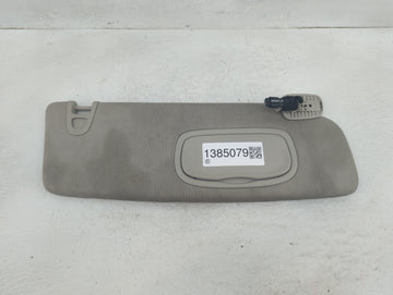 2020-2022 Chrysler Voyager Sun Visor Shade Replacement Passenger Right Mirror Fits Fits 2020 2021 2022 OEM Used Auto Parts