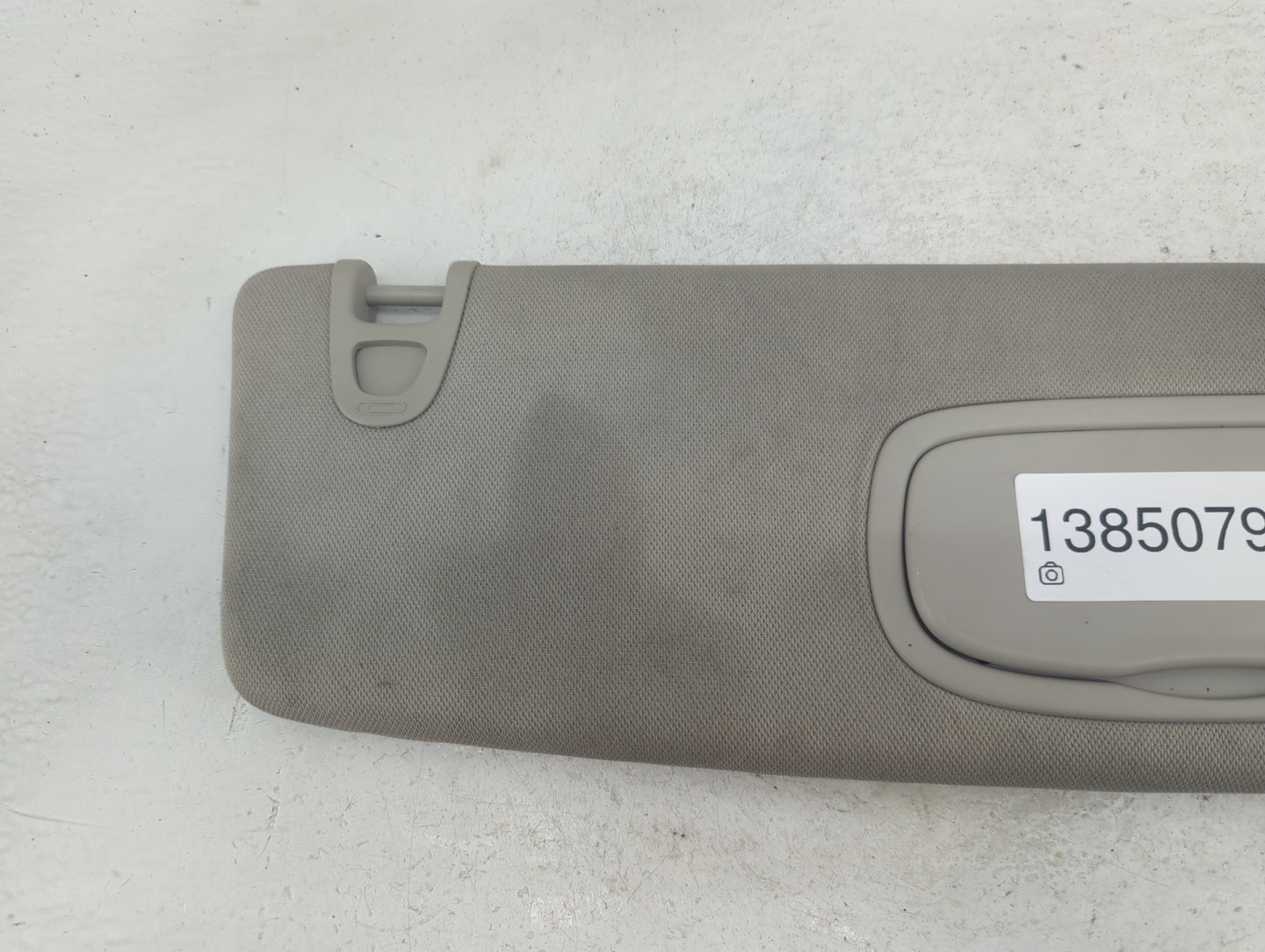 2020-2022 Chrysler Voyager Sun Visor Shade Replacement Passenger Right Mirror Fits Fits 2020 2021 2022 OEM Used Auto Parts -