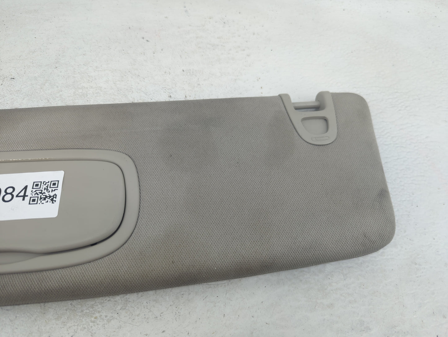 2020-2021 Chrysler Voyager Sun Visor Shade Replacement Driver Left Mirror Fits Fits 2020 2021 2022 OEM Used Auto Parts - Oem