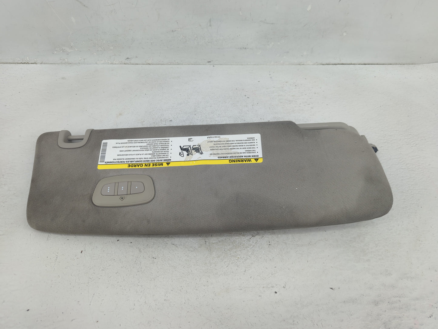 2020-2021 Chrysler Voyager Sun Visor Shade Replacement Driver Left Mirror Fits Fits 2020 2021 2022 OEM Used Auto Parts - Oem