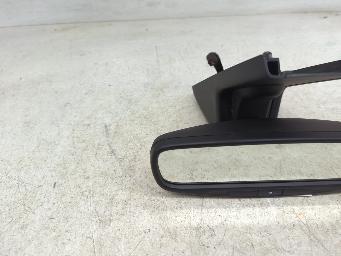 2021 Chrysler Voyager Interior Rear View Mirror Replacement OEM P/N:10048417 Fits OEM Used Auto Parts - Oemusedautoparts1.co