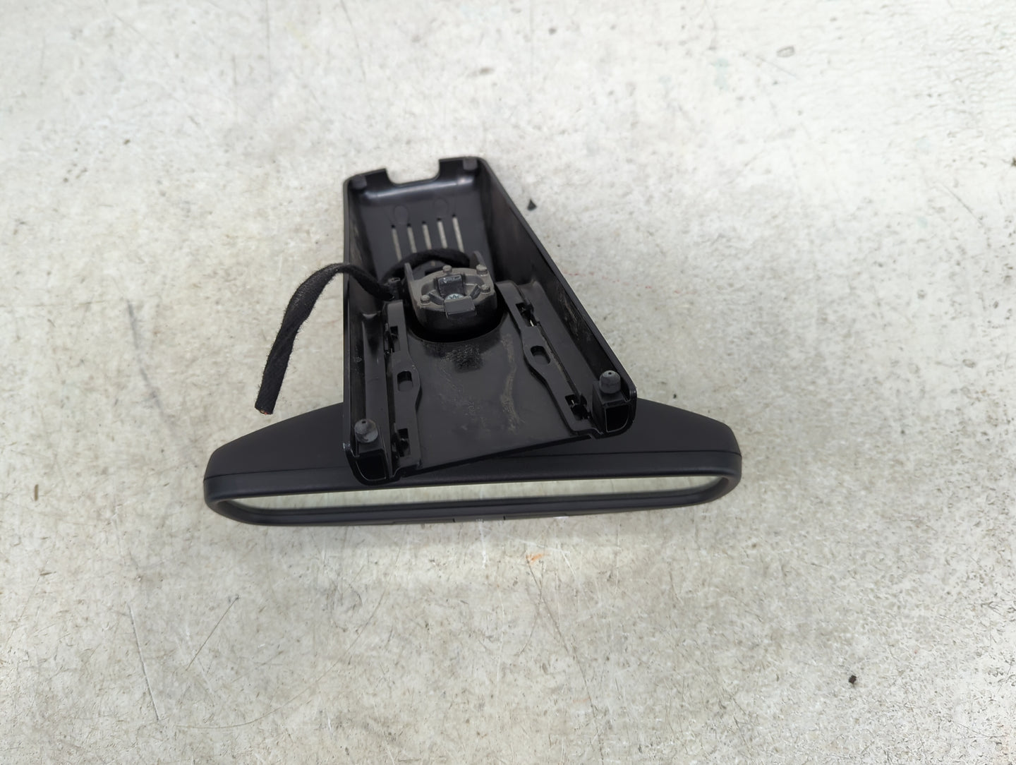 2021 Chrysler Voyager Interior Rear View Mirror Replacement OEM P/N:10048417 Fits OEM Used Auto Parts - Oemusedautoparts1.co