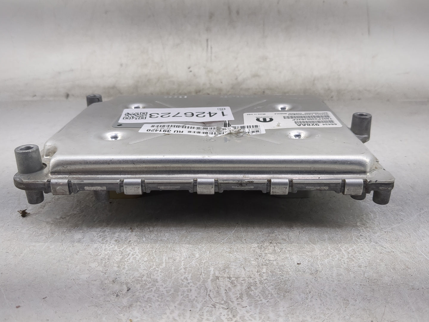 2021-2022 Chrysler Voyager PCM Engine Control Computer ECU ECM PCU OEM P/N:68434928aa Fits Fits 2020 2021 2022 OEM Used Auto