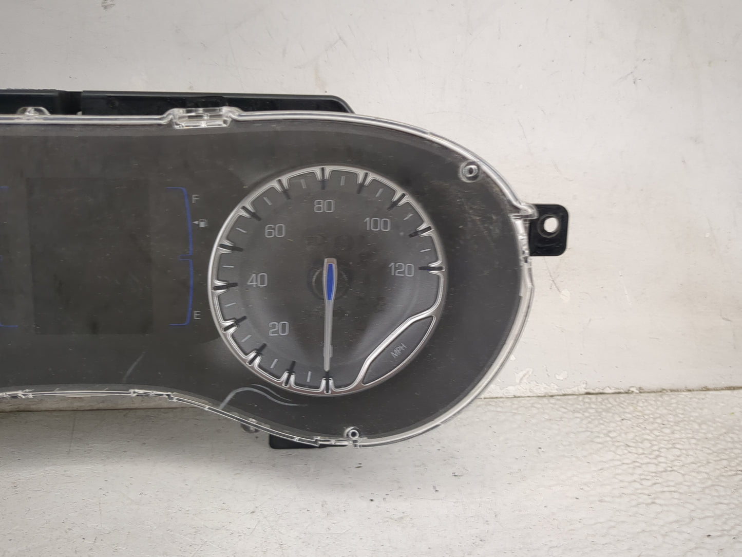 2021 Chrysler Voyager Instrument Cluster Speedometer Gauges P/N:68436253AE CR-0046-401-MF-CEAE Miles: Fits OEM Used Auto Par