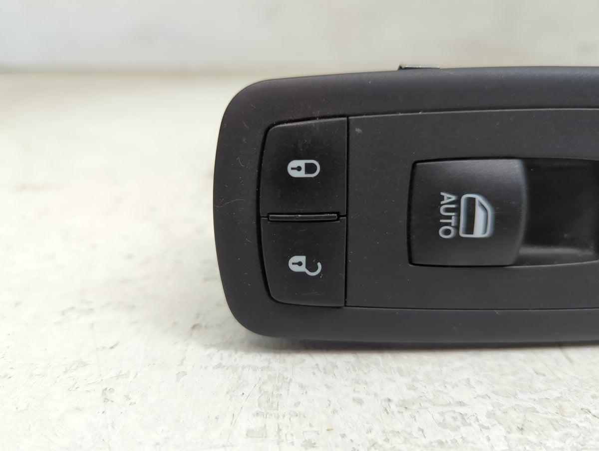2021 Chrysler Voyager Passenger Right Power Window Switch 68268251ac - Oemusedautoparts1.com