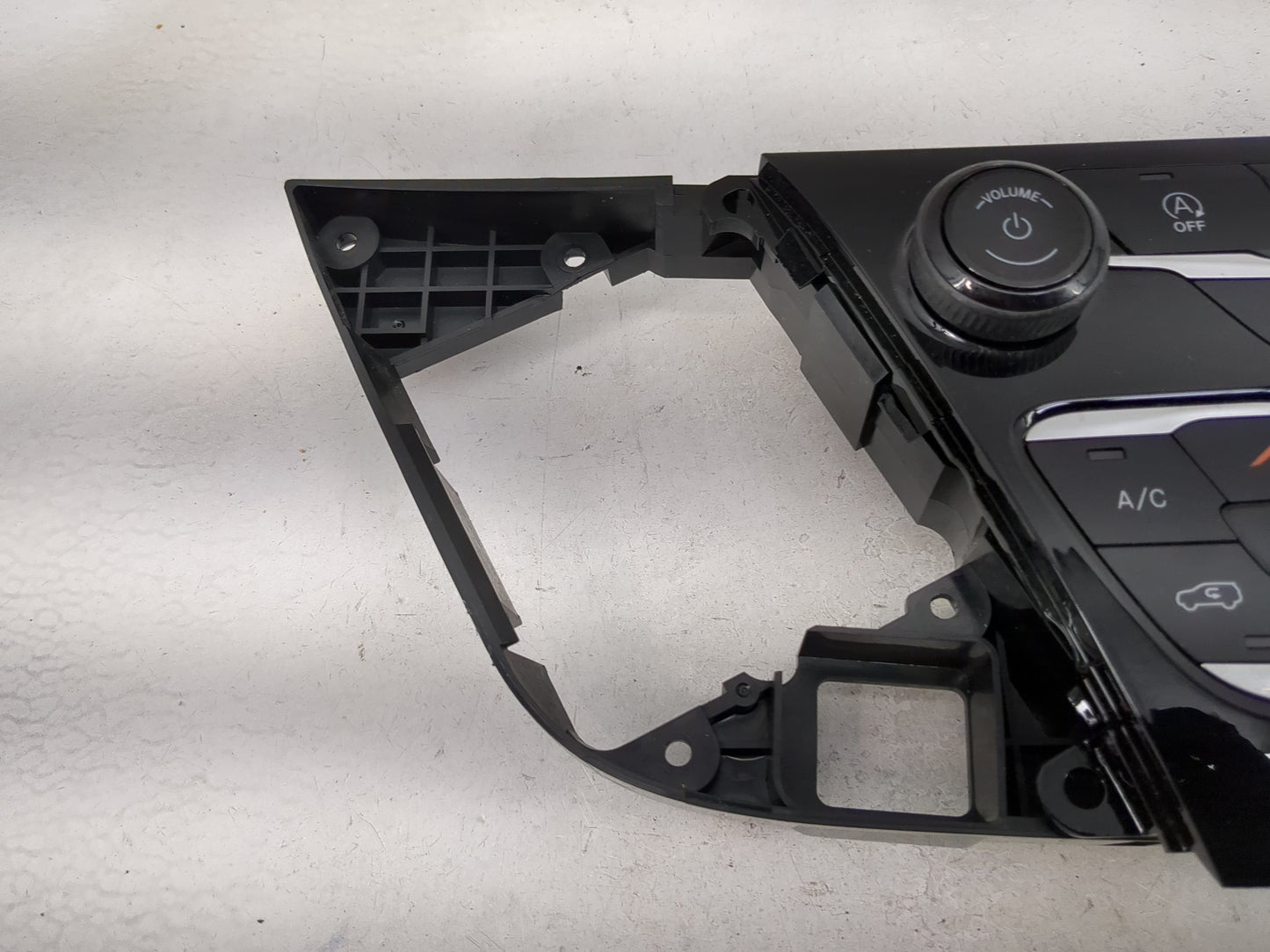 2021-2022 Chrysler Voyager Climate Control Module Temperature AC/Heater Replacement P/N:P7AS371X8AA T034120011 Fits Fits 202