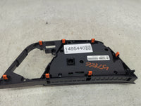 2021-2022 Chrysler Voyager Climate Control Module Temperature AC/Heater Replacement P/N:P7AS371X8AA 45301 S Fits Fits 2021 2
