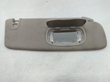 2020-2021 Chrysler Voyager Sun Visor Shade Replacement Passenger Right Mirror Fits Fits 2020 2021 2022 OEM Used Auto Parts -