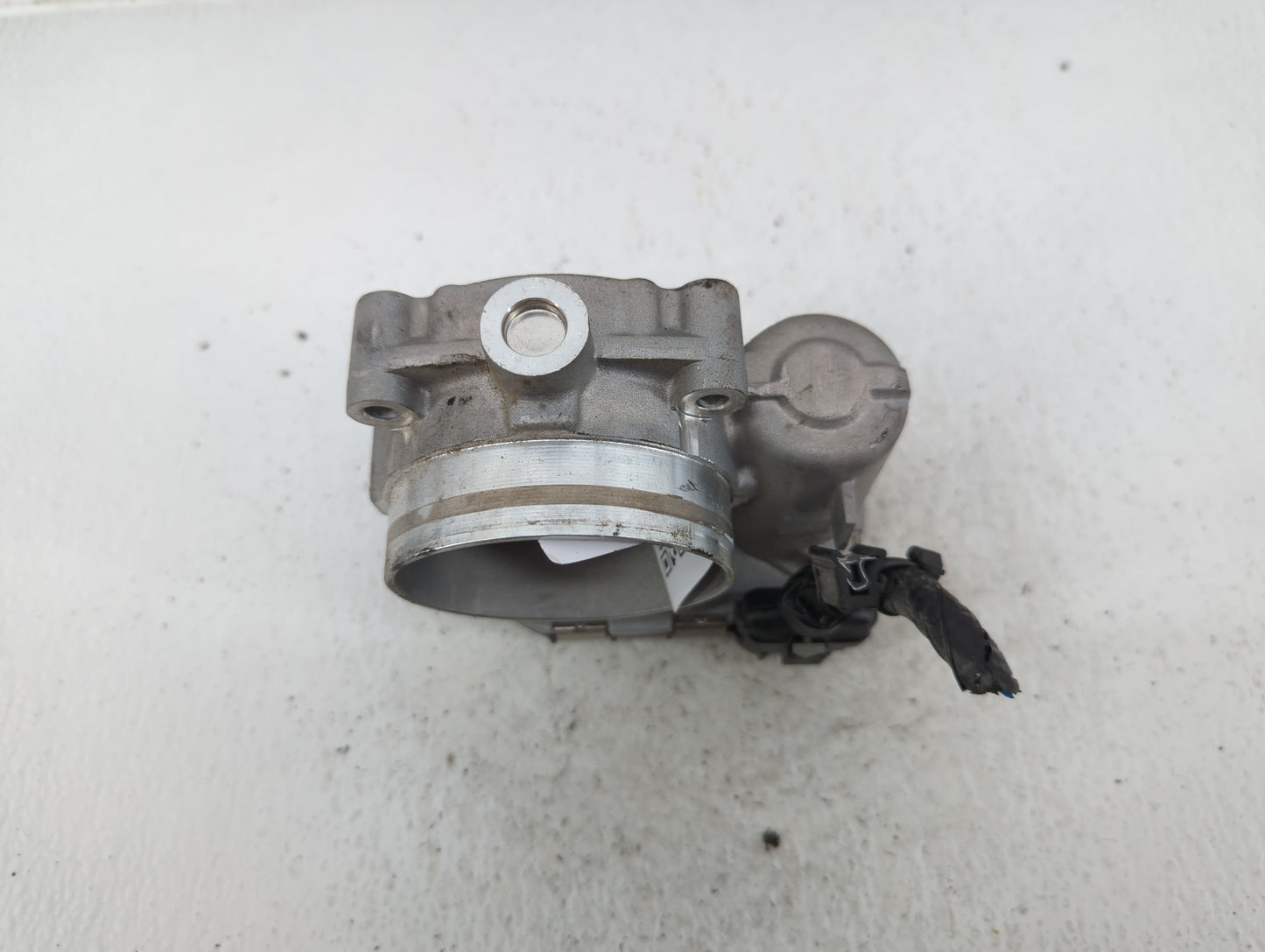 2020-2022 Chrysler Voyager Throttle Body P/N:05184349AF Fits Fits 2011 2012 2013 2014 2015 2016 2017 2018 2019 2020 2021 202