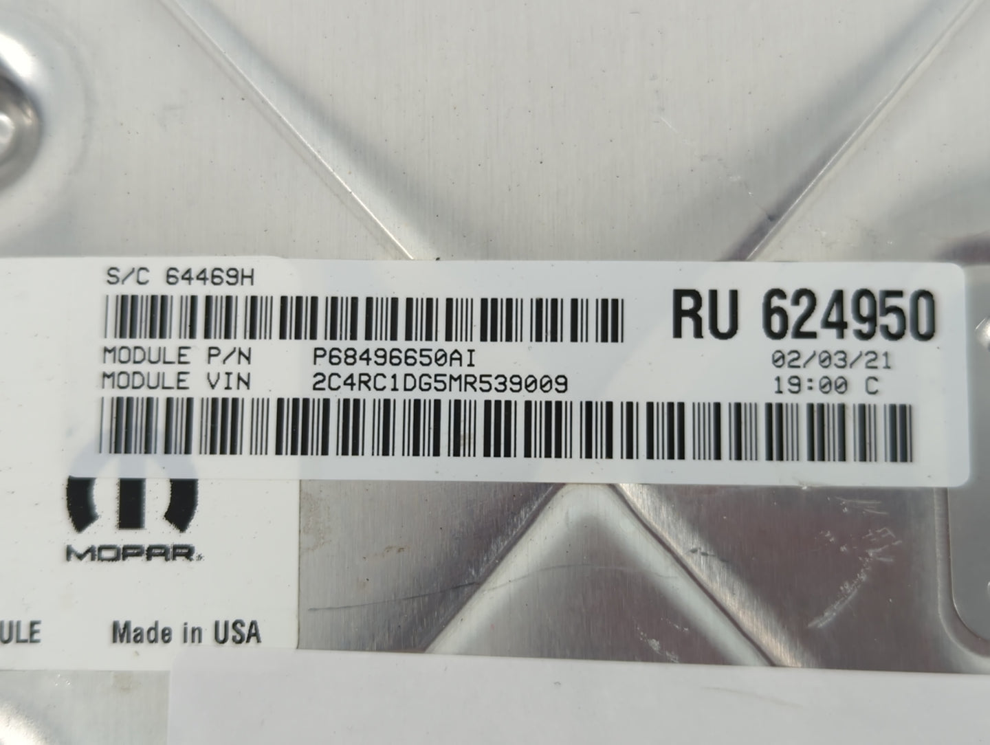 2021-2022 Chrysler Voyager PCM Engine Control Computer ECU ECM PCU OEM P/N:P68496650AI 68434928AA Fits Fits 2020 2021 2022 O