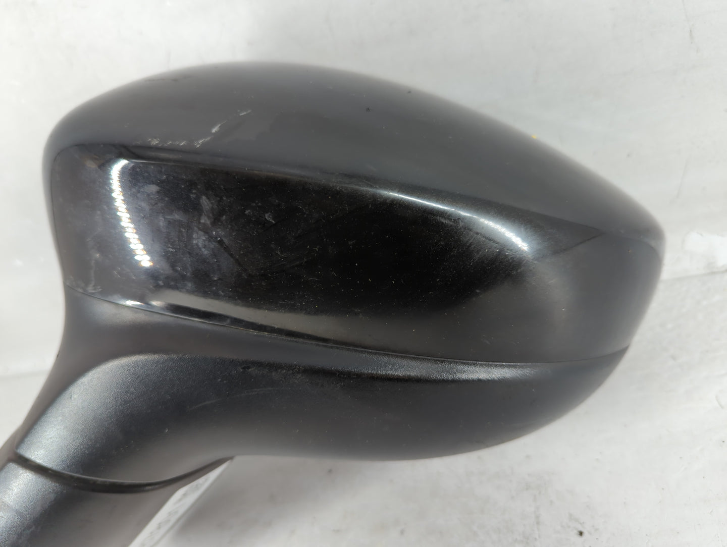 2020-2021 Chrysler Voyager Driver Side View Mirror - Left Door Mirror OEM Used - Oemusedautoparts1.com