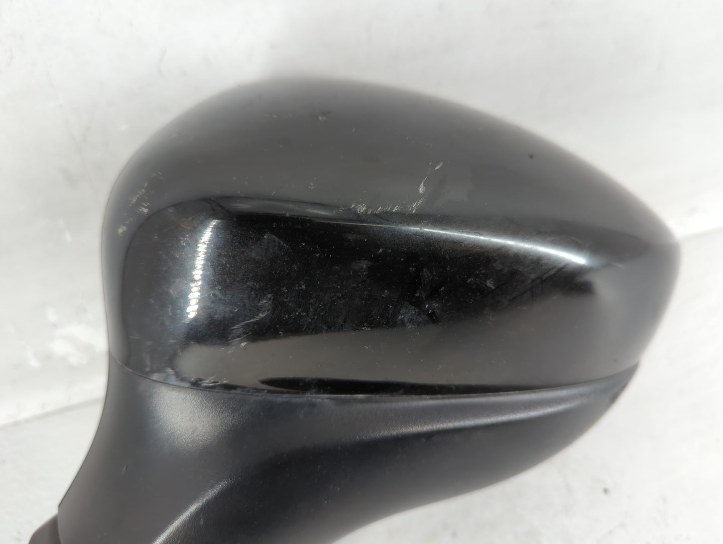 2020-2021 Chrysler Voyager Driver Side View Mirror - Left Door Mirror OEM Used - Oemusedautoparts1.com