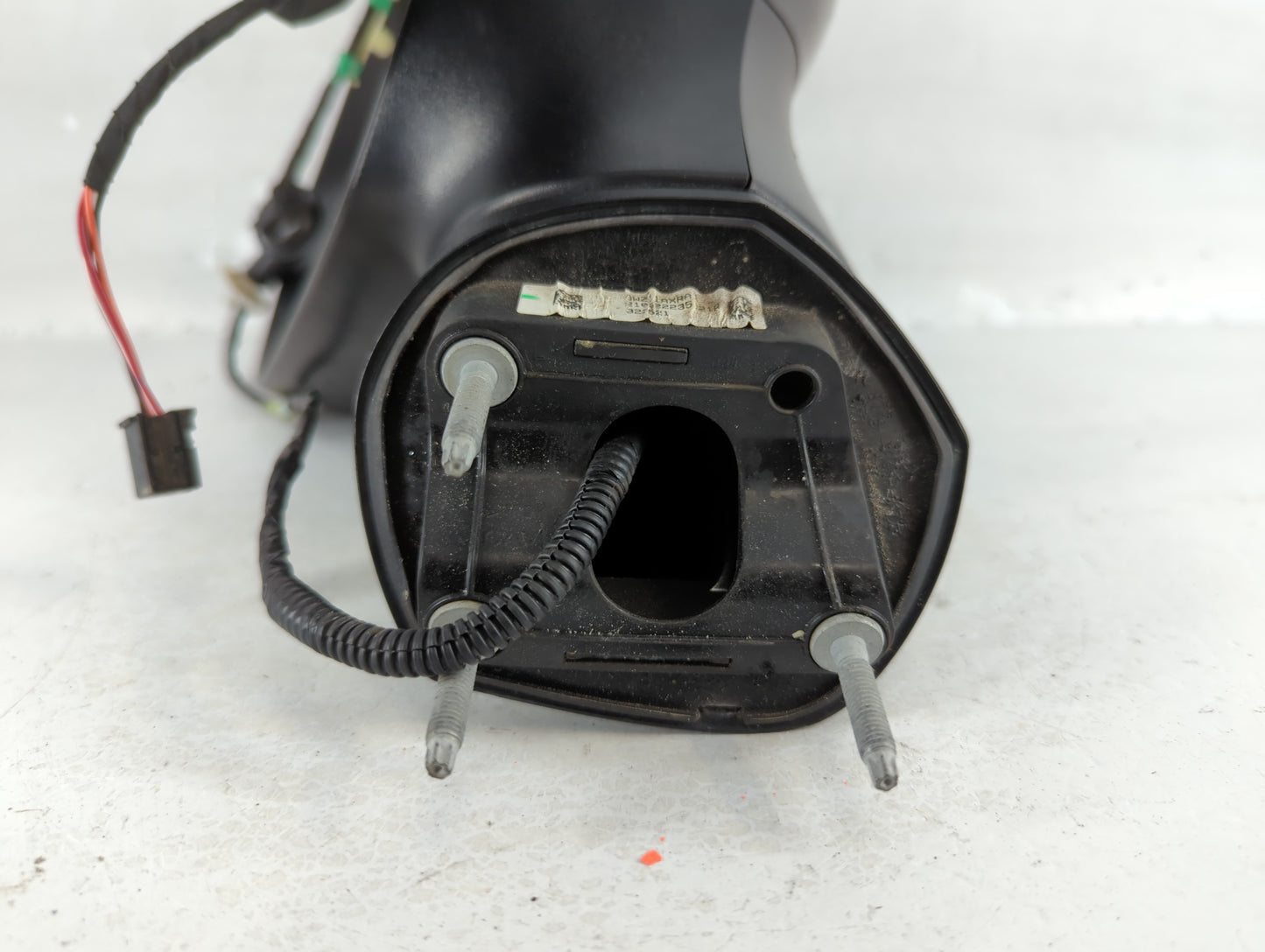 2020-2021 Chrysler Voyager Side Mirror Replacement Driver Left View Door Mirror P/N:SWZ11AXRA Fits Fits 2020 2021 2022 OEM U