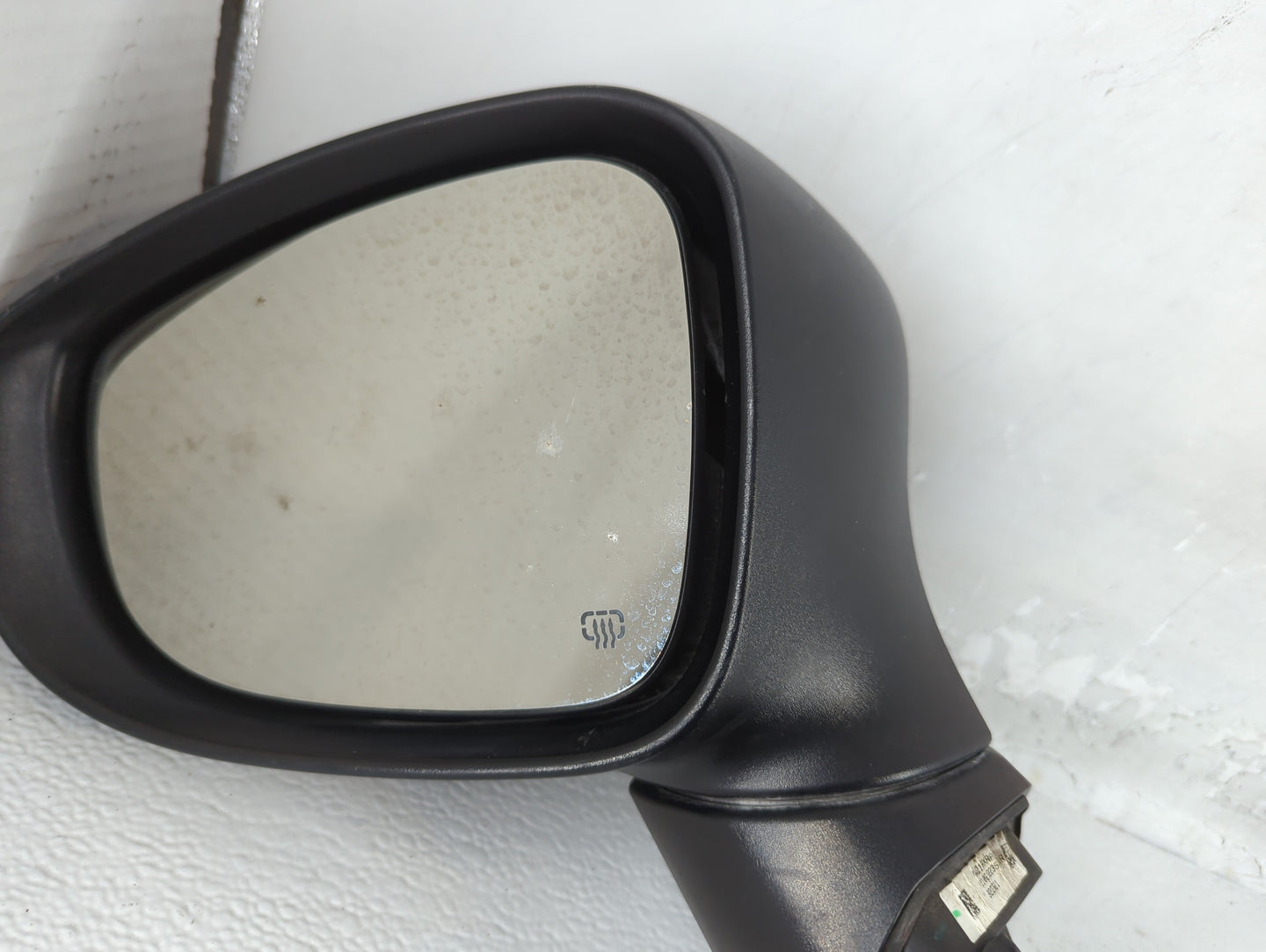2020-2021 Chrysler Voyager Side Mirror Replacement Driver Left View Door Mirror P/N:SWZ11AXRA Fits Fits 2020 2021 2022 OEM U
