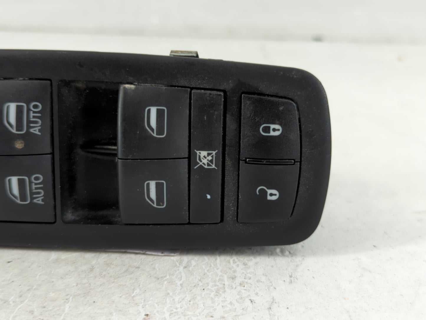 2020-2022 Chrysler Voyager Master Power Window Switch Replacement Driver Side Left P/N:68234092AC Fits OEM Used Auto Parts -