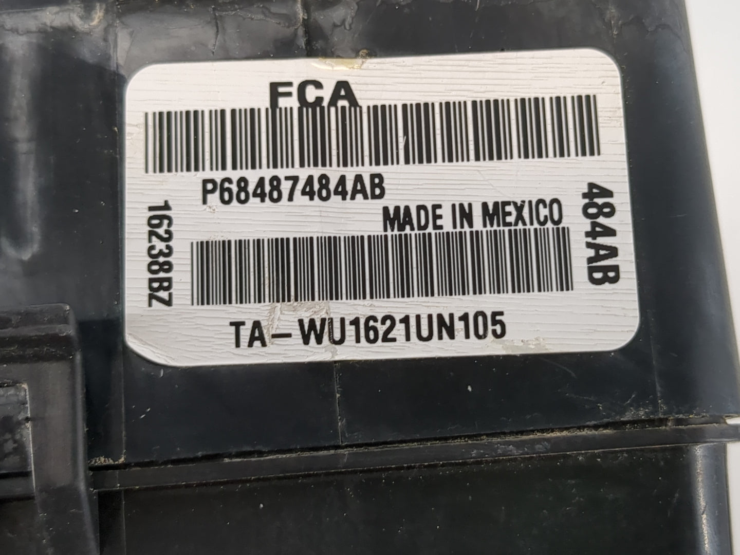 2021-2022 Dodge Challenger Fusebox Fuse Box Panel Relay Module P/N:P68487484AB Fits Fits 2021 2022 OEM Used Auto Parts - Oem