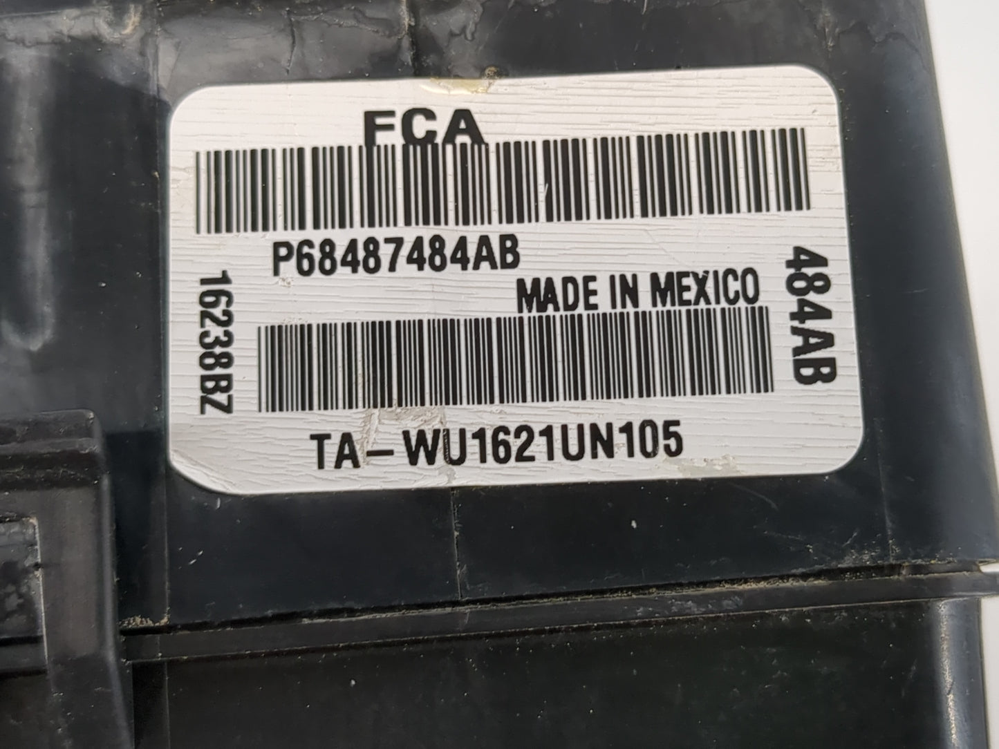 2021-2022 Dodge Challenger Fusebox Fuse Box Panel Relay Module P/N:P68487484AB Fits Fits 2021 2022 OEM Used Auto Parts - Oem
