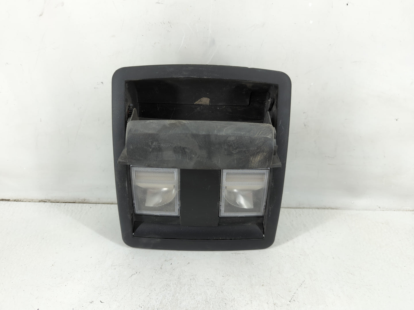 2018-2022 Dodge Challenger Overhead Roof Console - Oemusedautoparts1.com