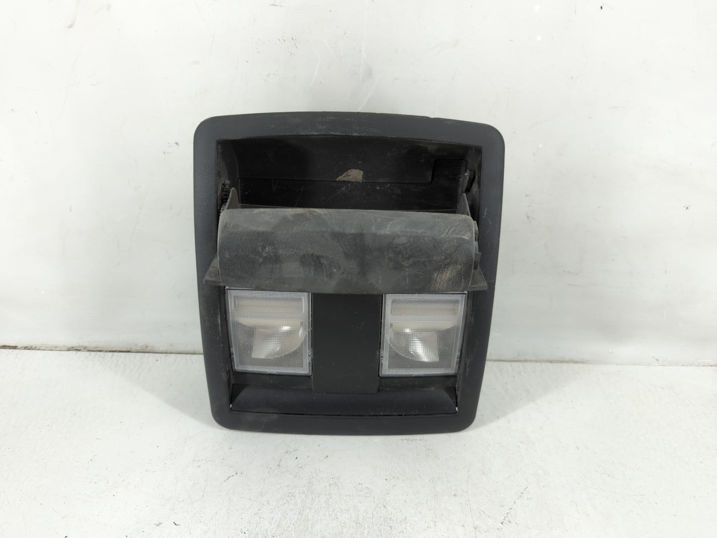 2018-2022 Dodge Challenger Overhead Roof Console - Oemusedautoparts1.com