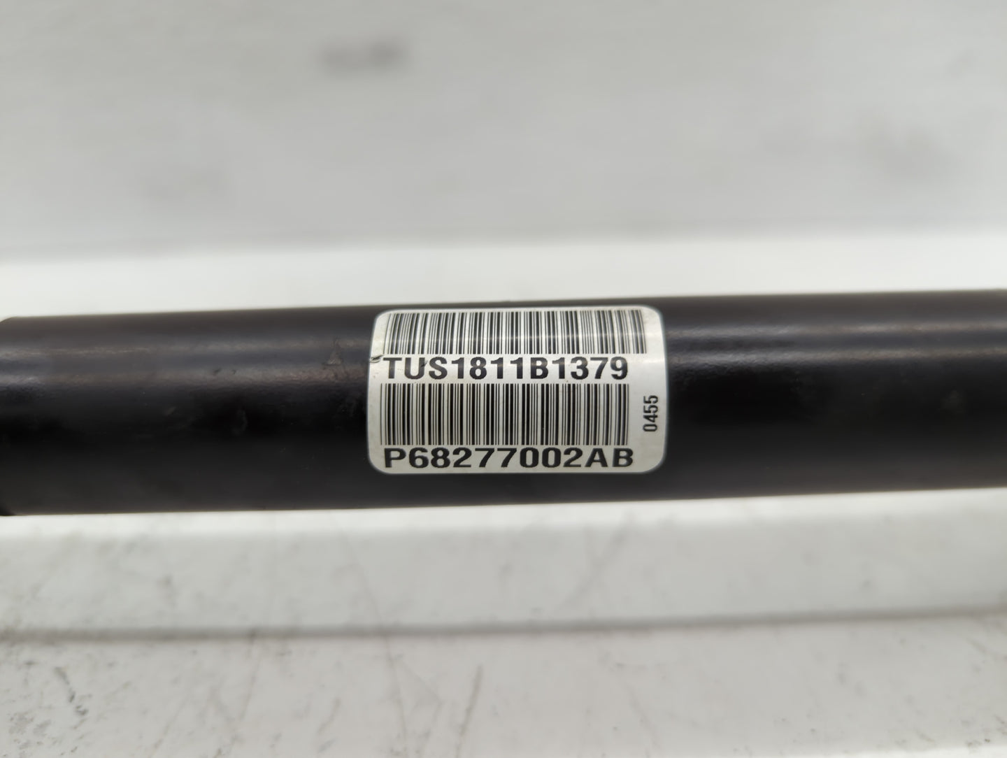 2015-2022 Dodge Challenger Axle Shaft Front Passenger Cv C/v - Oemusedautoparts1.com