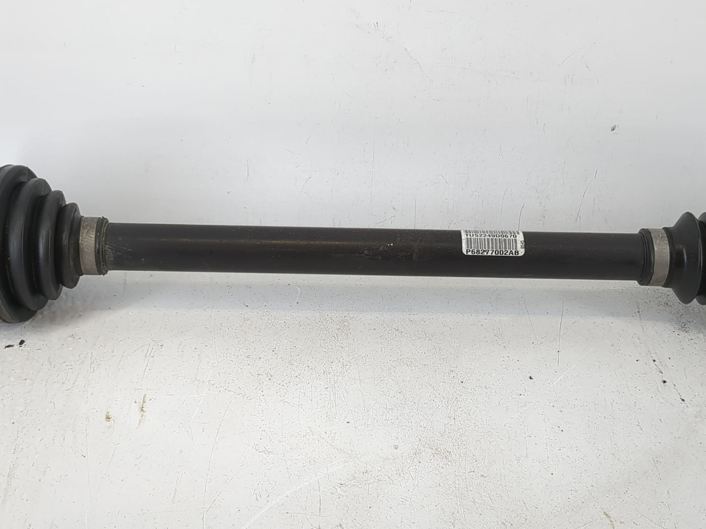 2015-2022 Dodge Challenger Axle Shaft Front Driver Cv C/v - Oemusedautoparts1.com