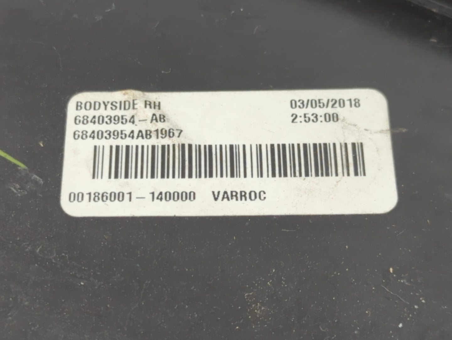 2015-2022 Dodge Challenger Tail Light Assembly Passenger Right OEM P/N:68403954-AB 68510770AA Fits OEM Used Auto Parts - Oem
