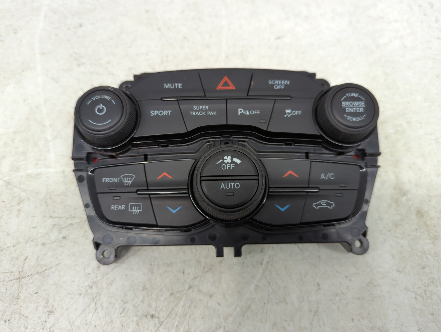 2021 Dodge Challenger Climate Control Module Temperature AC/Heater Replacement P/N:68293608AE 6TD481X8AA Fits OEM Used Auto 