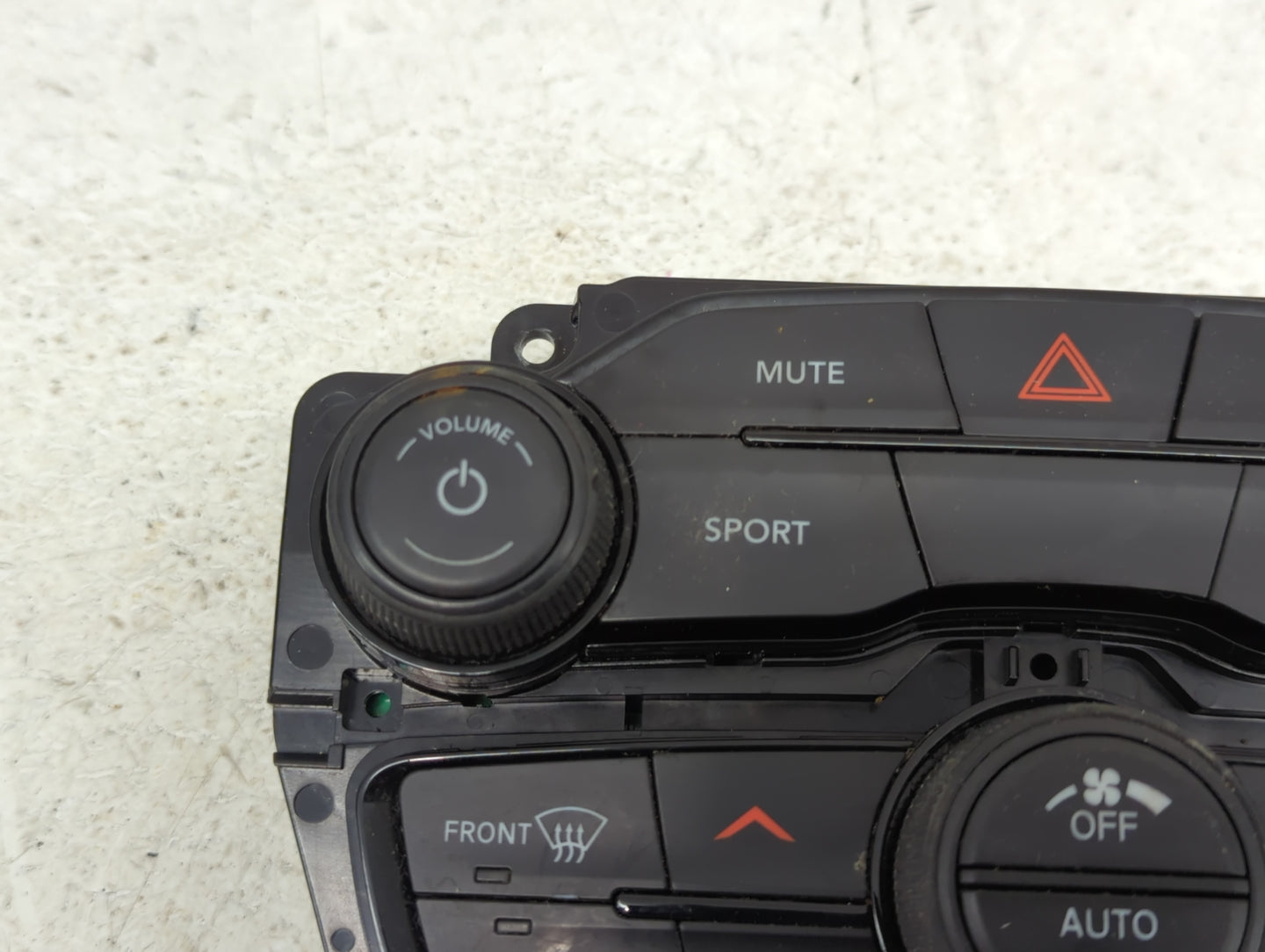 2019-2022 Dodge Challenger Climate Control Module Temperature AC/Heater Replacement P/N:68293606AE Fits Fits 2019 2020 2021 