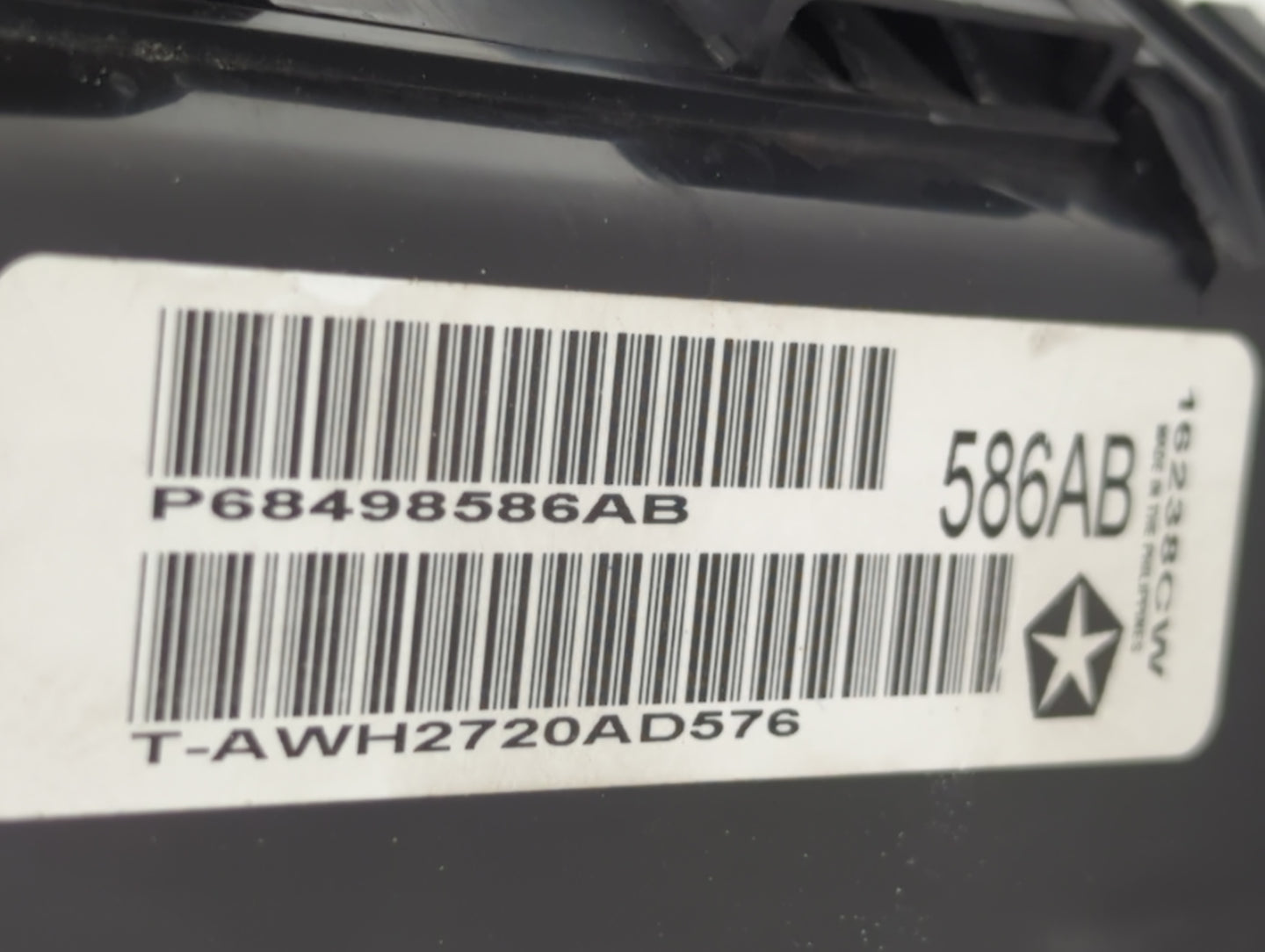 2021-2022 Dodge Challenger Fusebox Fuse Box Panel Relay Module P/N:P68498586AB Fits Fits 2021 2022 OEM Used Auto Parts - Oem
