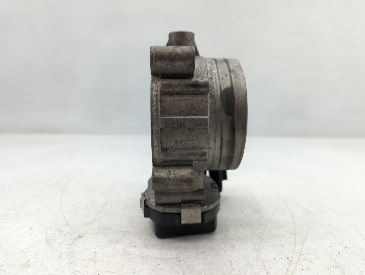 2013-2022 Dodge Challenger Throttle Body P/N:53034251AD Fits Fits 2012 2013 2014 2015 2016 2017 2018 2019 2020 2021 2022 OEM