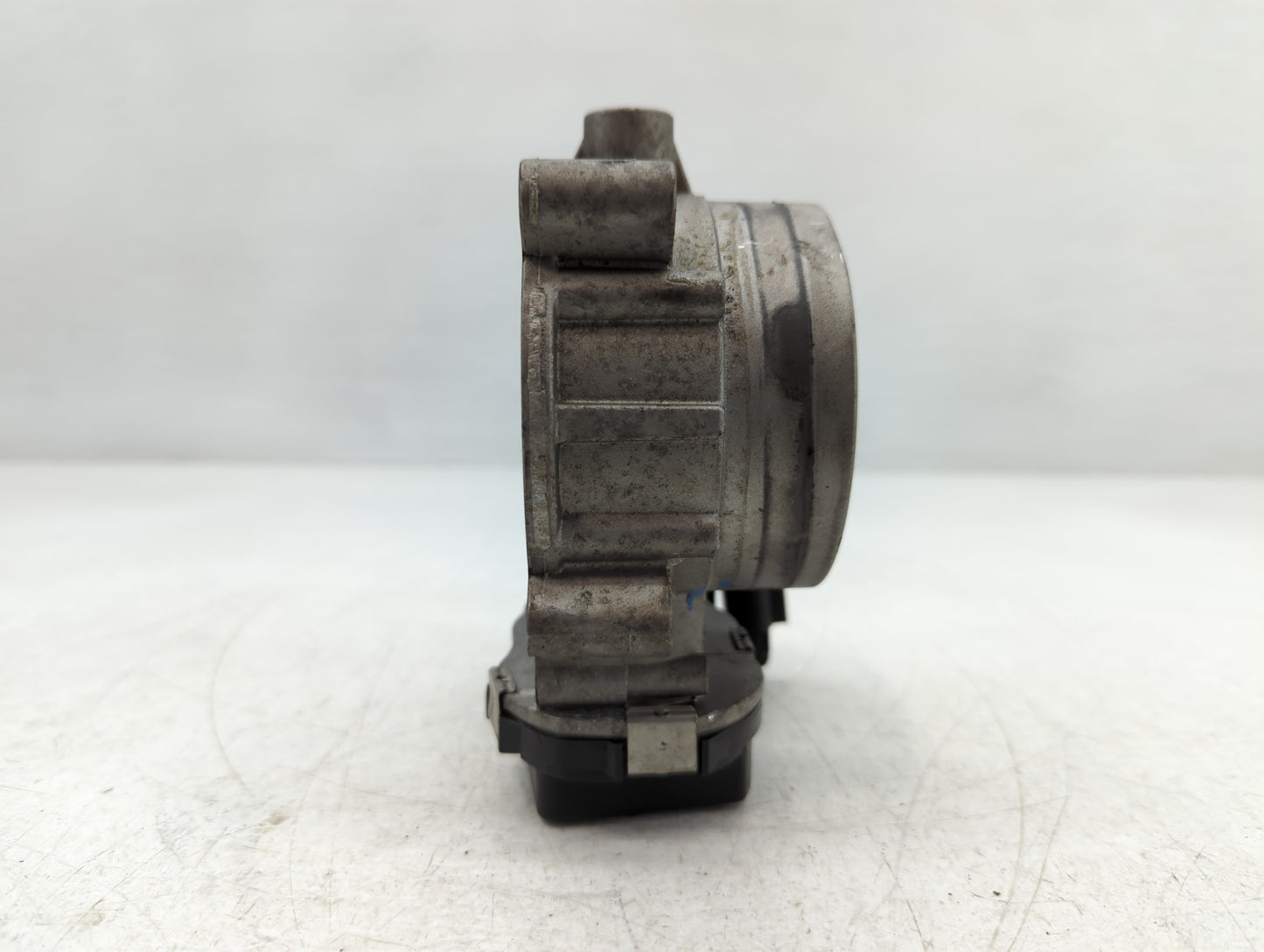 2013-2022 Dodge Challenger Throttle Body P/N:53034251AD Fits Fits 2012 2013 2014 2015 2016 2017 2018 2019 2020 2021 2022 OEM