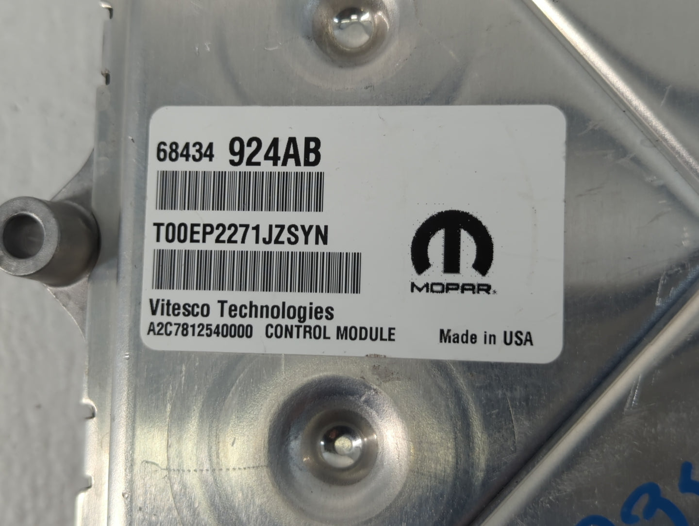 2020-2022 Dodge Challenger PCM Engine Control Computer ECU ECM PCU OEM P/N:P68434924AB Fits Fits 2020 2021 2022 OEM Used Aut
