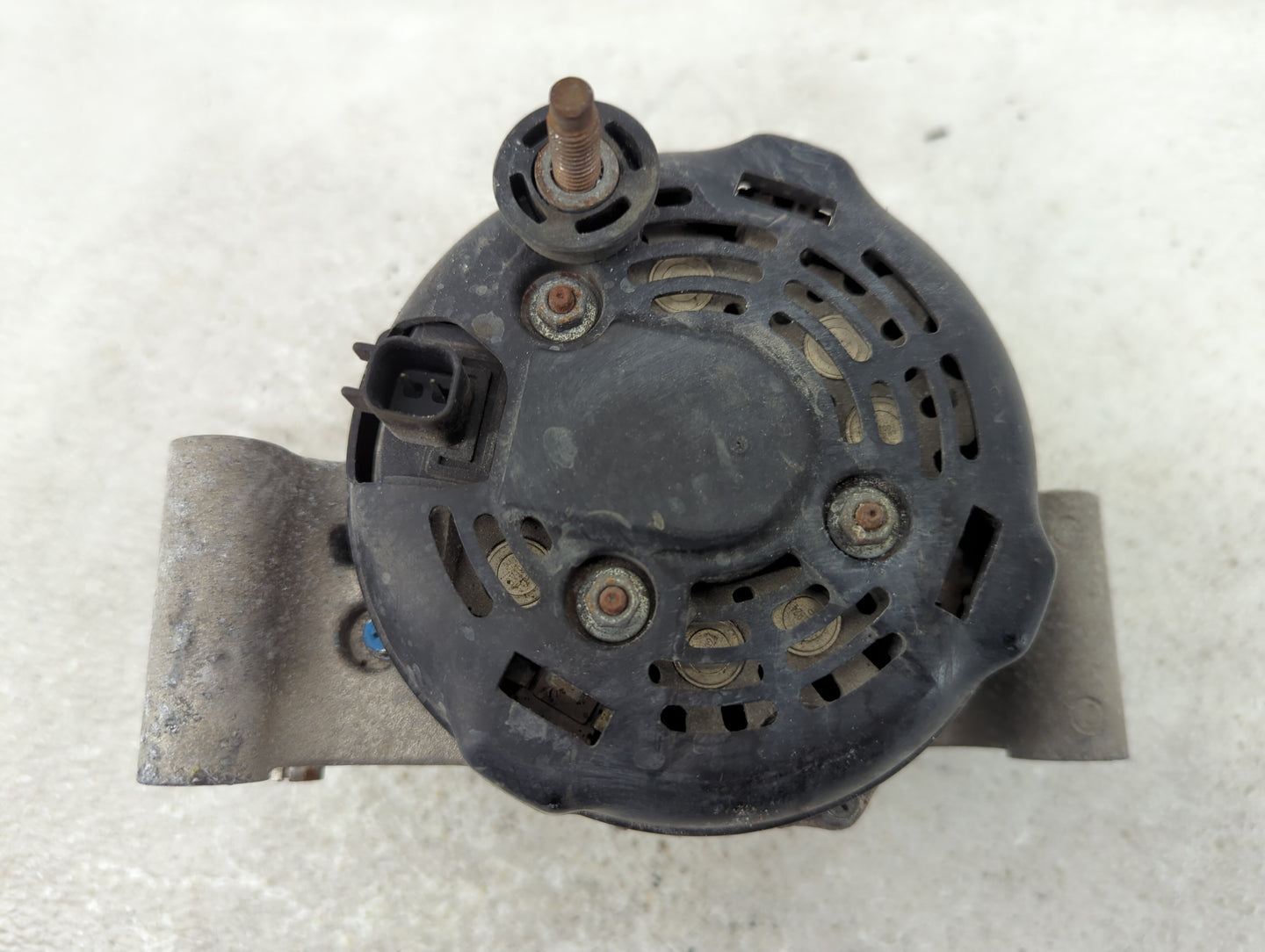 2021 Dodge Charger Alternator Replacement Generator Charging Assembly Engine OEM Fits OEM Used Auto Parts - Oemusedautoparts