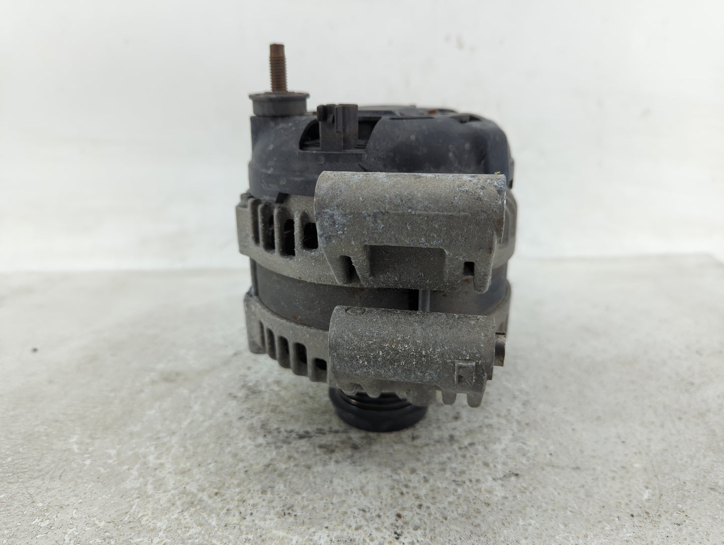 2021 Dodge Charger Alternator Replacement Generator Charging Assembly Engine OEM Fits OEM Used Auto Parts - Oemusedautoparts