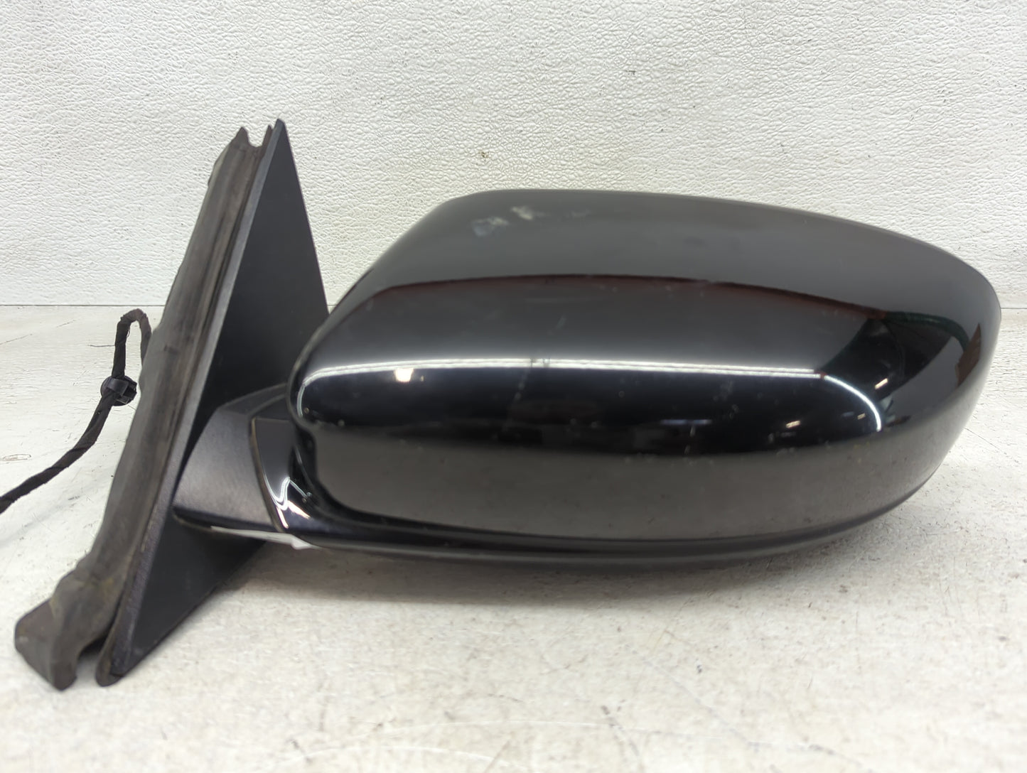 2021-2022 Dodge Charger Driver Side View Mirror - Left Door Mirror OEM Used - Oemusedautoparts1.com