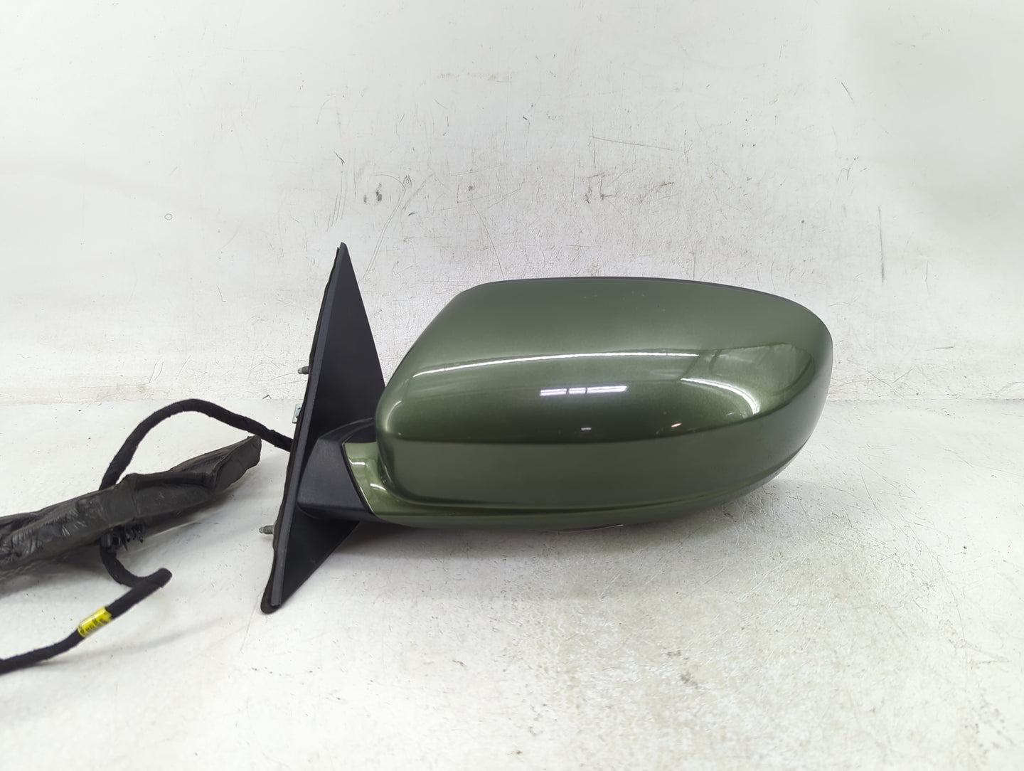 2021-2022 Dodge Charger Driver Side View Mirror - Left Door Mirror OEM Used - Oemusedautoparts1.com