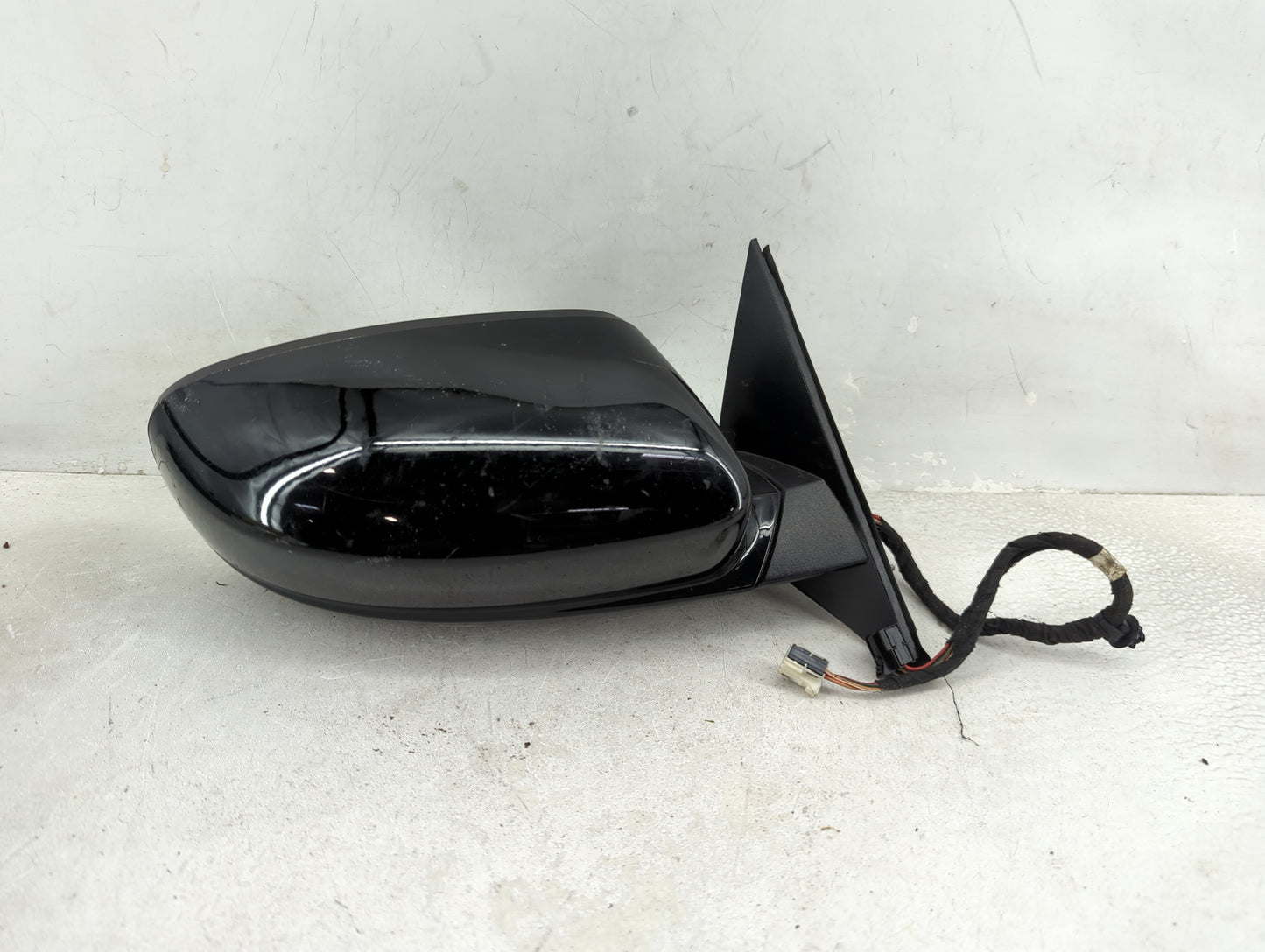 2021-2022 Dodge Charger Passenger Side View Mirror - Right Door Mirror OEM Used - Oemusedautoparts1.com