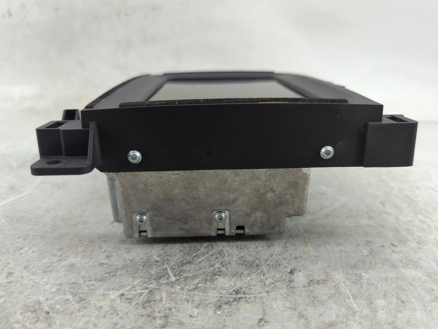 2021 Dodge Charger Radio AM FM Cd Player Receiver Replacement P/N:68467239AC Fits Fits 2022 OEM Used Auto Parts - Oemusedaut