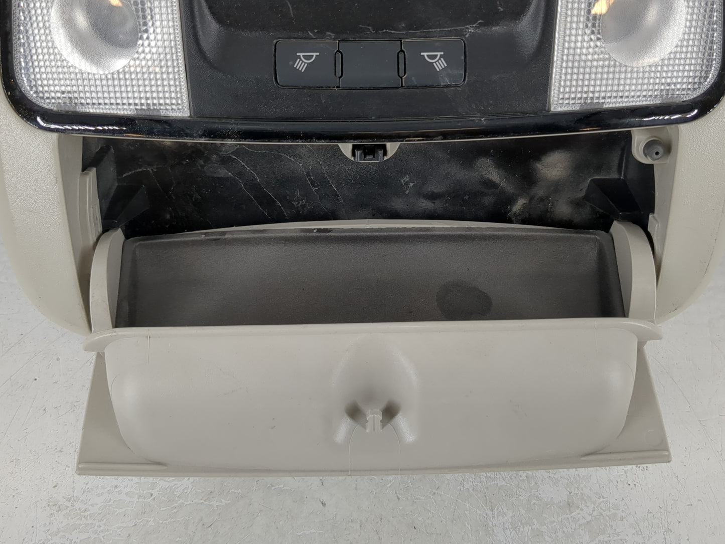 2021 Dodge Durango Overhead Roof Console - Oemusedautoparts1.com