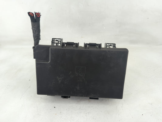 2021 Dodge Durango Fusebox Fuse Box Panel Relay Module P/N:7140-1980-30 Fits OEM Used Auto Parts - Oemusedautoparts1.com