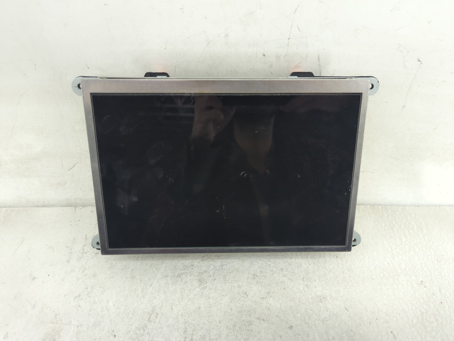2021-2022 Dodge Durango Radio AM FM Cd Player Receiver Replacement P/N:68575667AA Fits Fits 2021 2022 OEM Used Auto Parts - 
