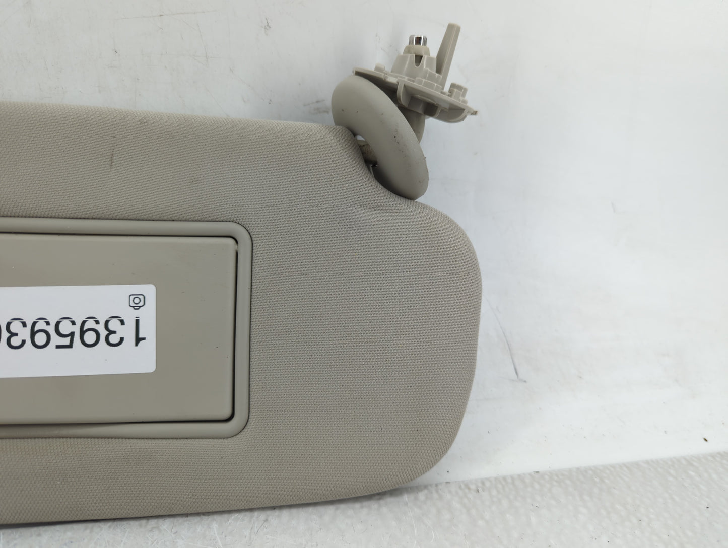2011-2022 Dodge Durango Sun Visor Shade Replacement Passenger Right Mirror Fits OEM Used Auto Parts - Oemusedautoparts1.com